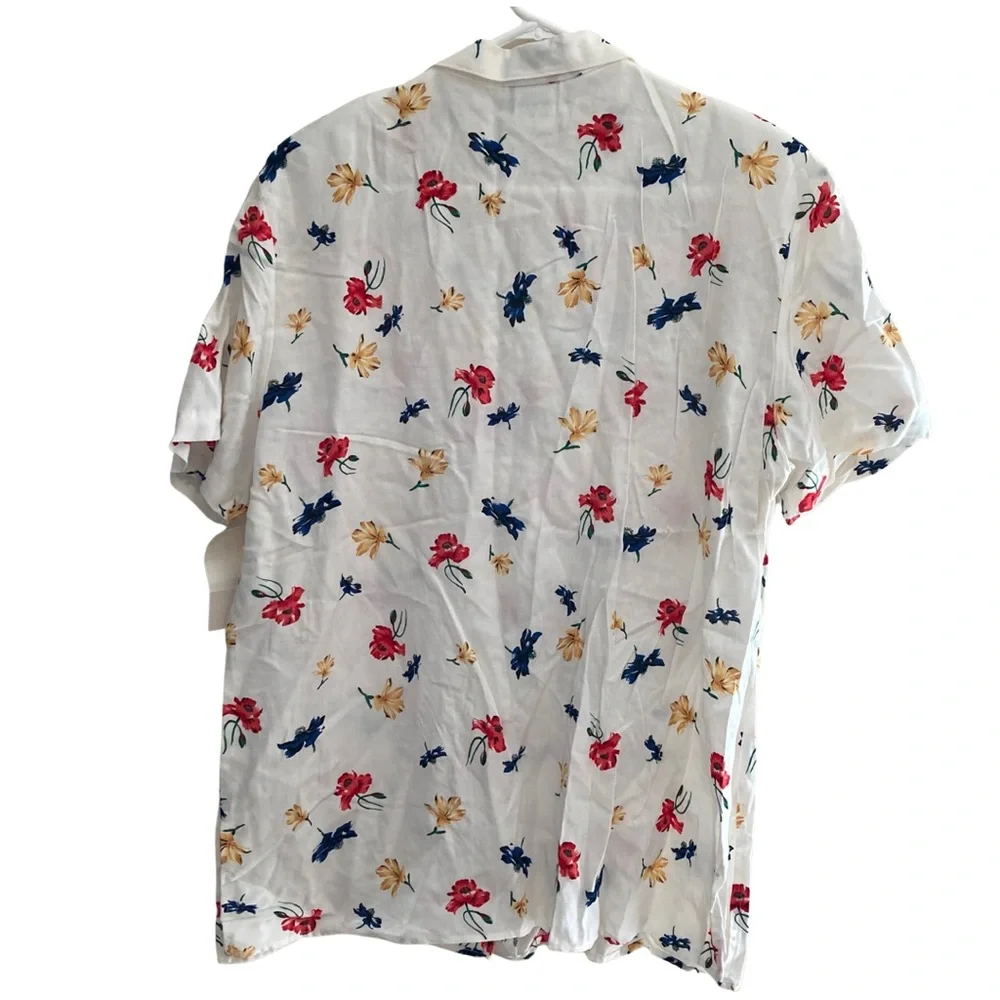 Cricket Lane Vintage White Floral Collared Button Down Shirt With Shoulder Pads - Picture 2 of 5